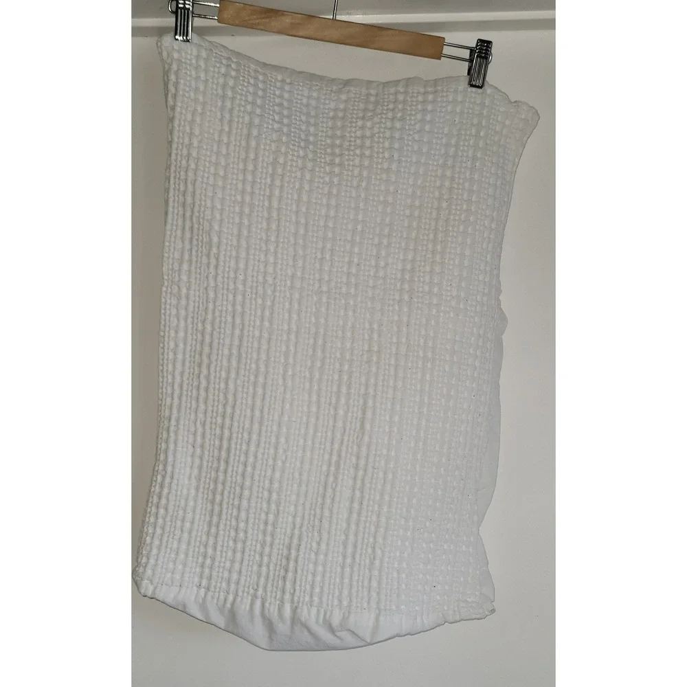 The Texture Collection Pillow‎ Sham White 100% Cotton Textured 23.5 x 17 in